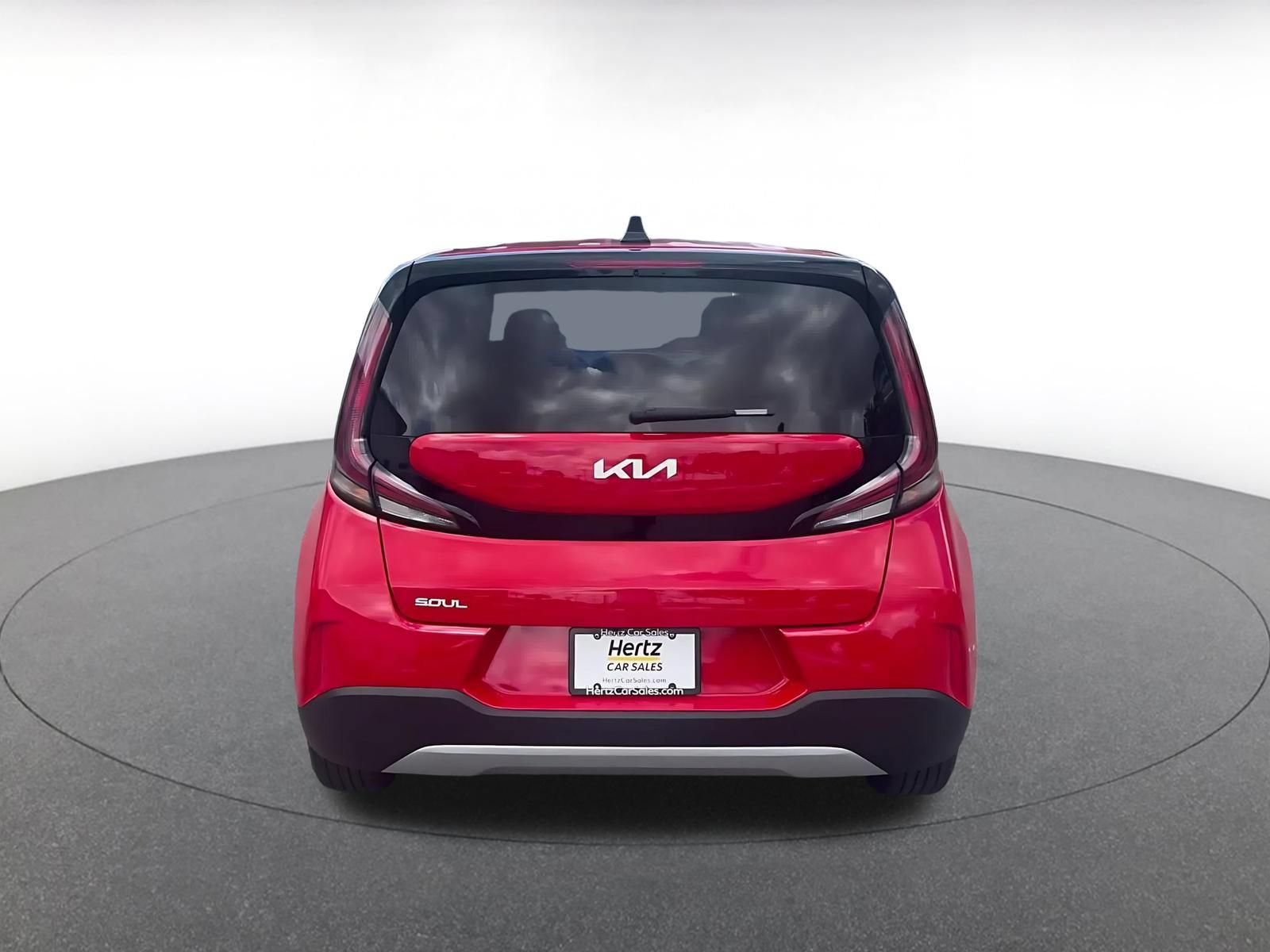 Used 2025 Kia Soul LX w/ LX Technology Package FWD image 11