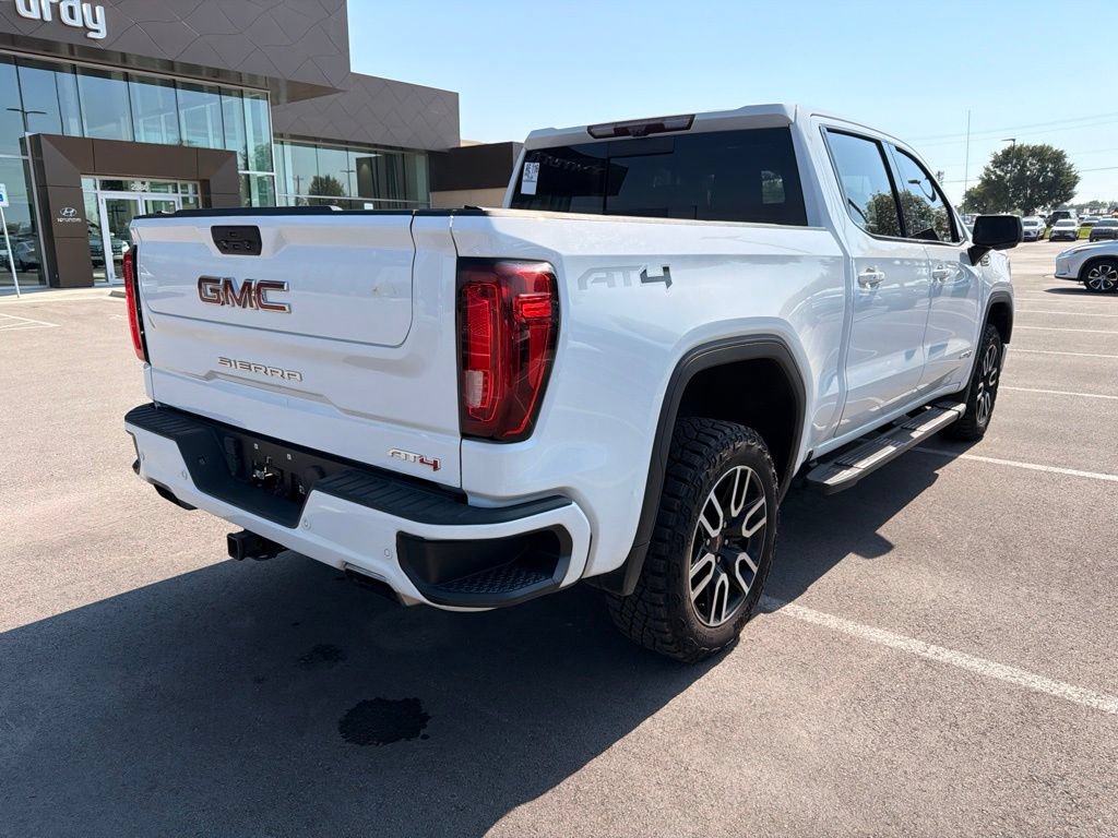 Used 2021 GMC Sierra 1500 AT4 w/ AT4 Value Package AWD/4WD image 6