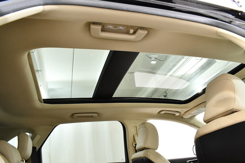 Used 2023 Ford Edge SEL w/ Convenience Package image 18