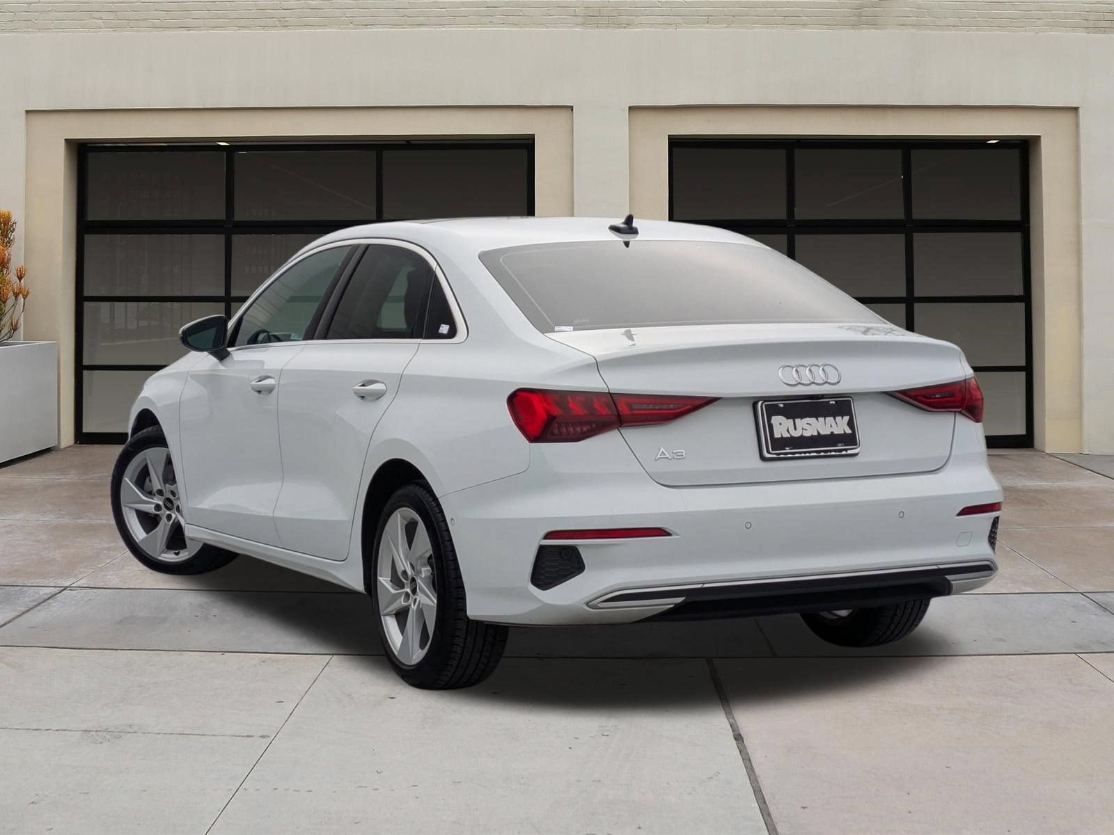 Used 2023 Audi A3 2.0T Premium Plus w/ Premium Plus Package FWD image 2