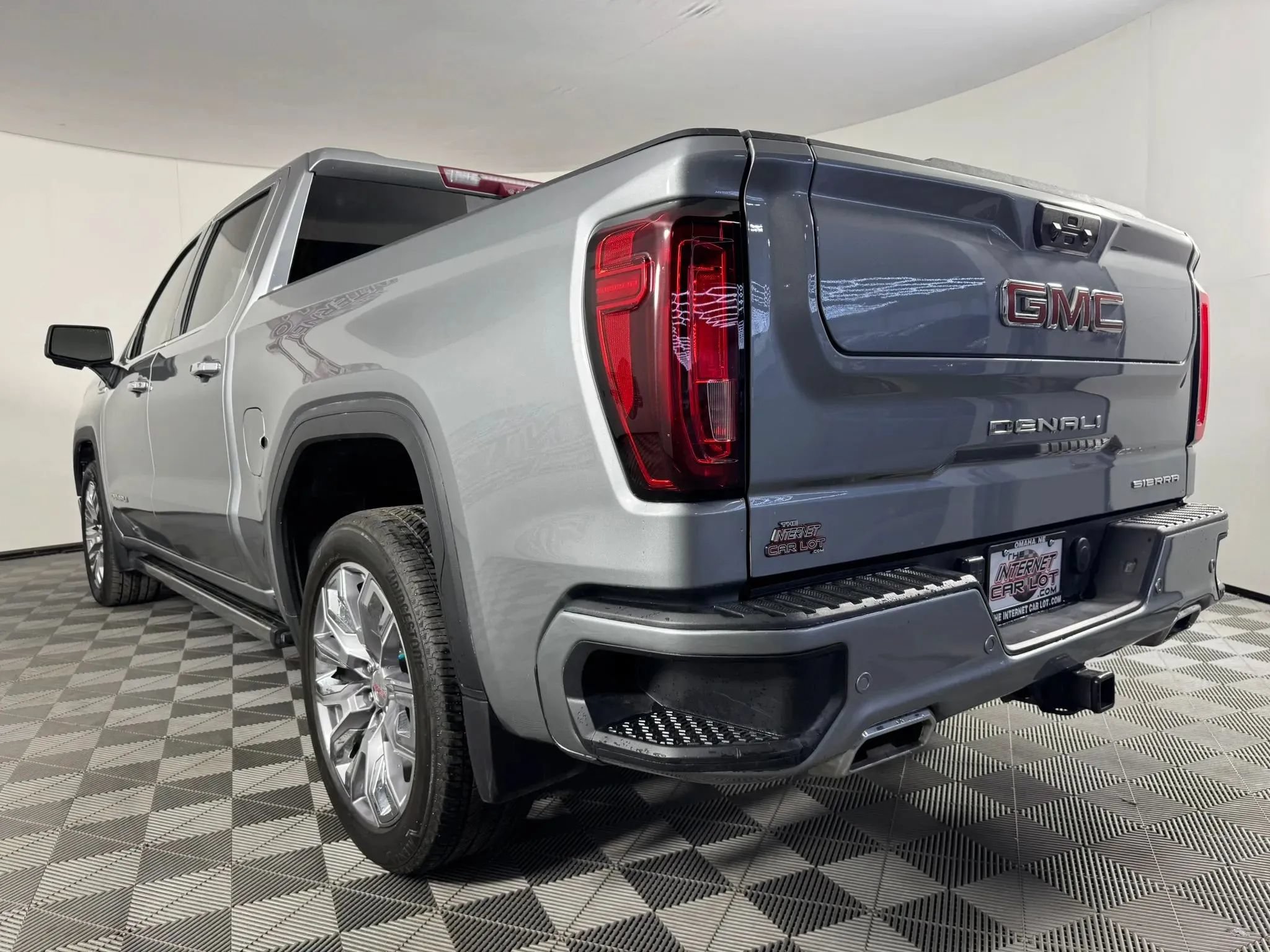 Used 2024 GMC Sierra 1500 Denali w/ Denali Reserve Package AWD/4WD image 29