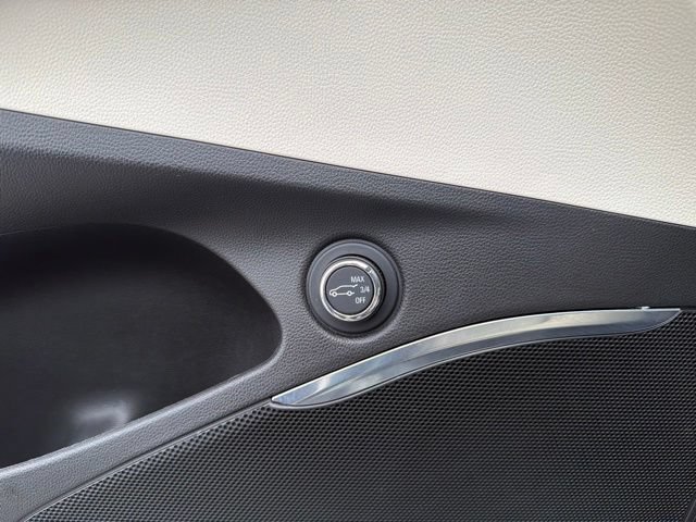 Used 2023 Buick Enclave Essence FWD image 14