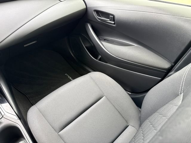 Used 2026 Toyota Corolla LE FWD image 15