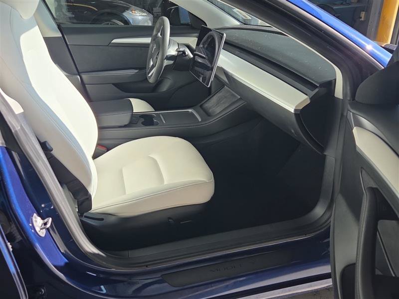 Used 2023 Tesla Model 3 Long Range AWD/4WD image 3