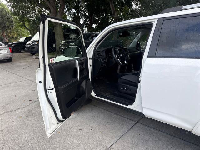 Used 2024 Toyota 4Runner SR5 RWD image 10