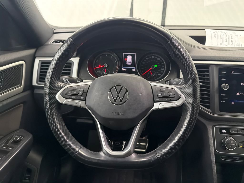 Used 2021 Volkswagen Atlas Cross Sport SE w/ Panoramic Sunroof Package image 26