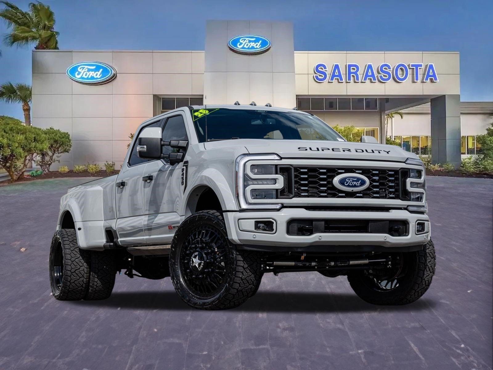 Used 2025 Ford F450 Platinum w/ Platinum Plus Package