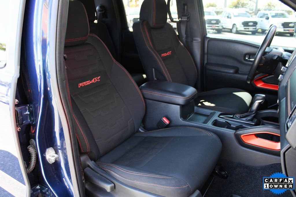 Used 2022 Nissan Frontier PRO-4X w/ Technology Package image 32