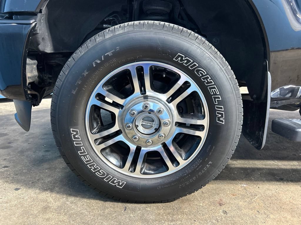 Used 2016 Ford F350 Platinum w/ Snow Plow Prep Package AWD/4WD image 51