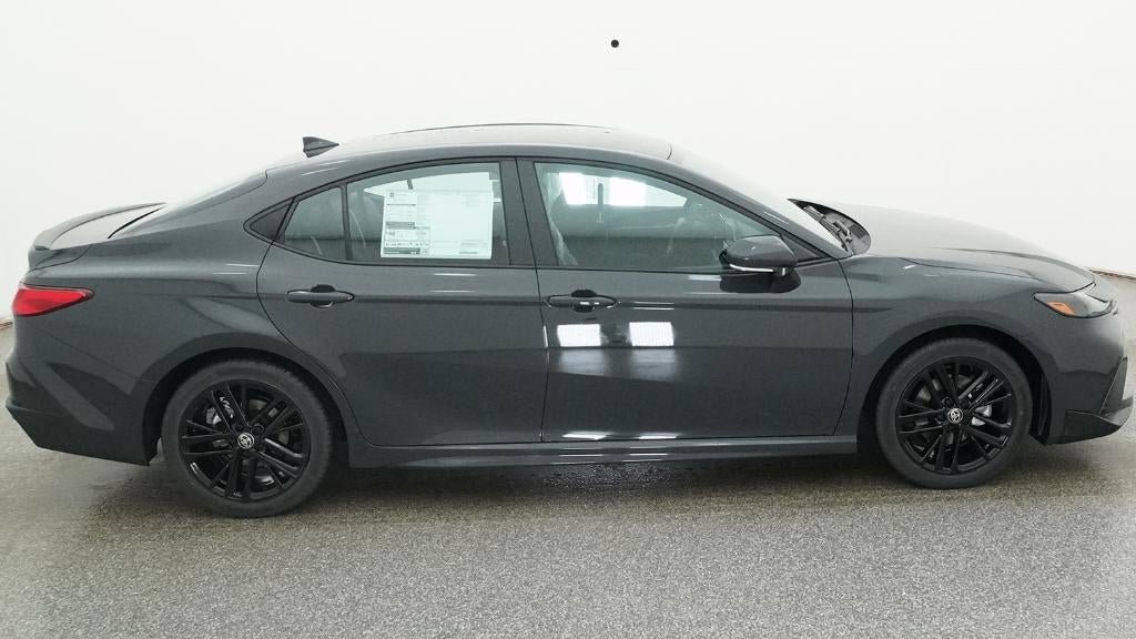 New 2026 Toyota Camry SE FWD image 11