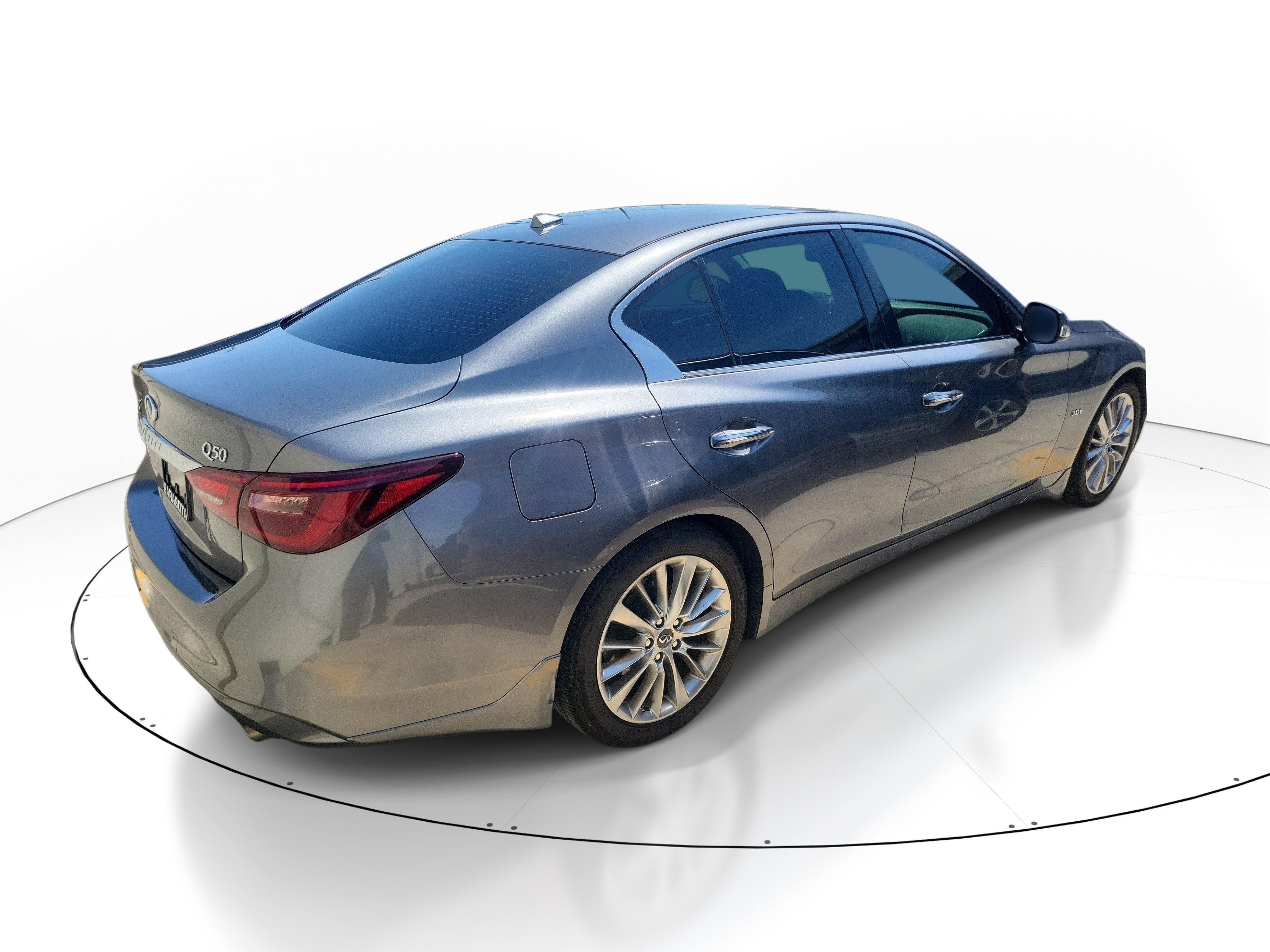 Used 2019 INFINITI Q50 Luxe w/ Essential Package (3.0T Luxe) RWD image 7