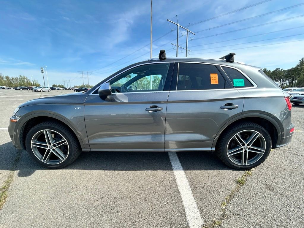 Used 2018 Audi SQ5 Premium Plus w/ Navigation Package image 5