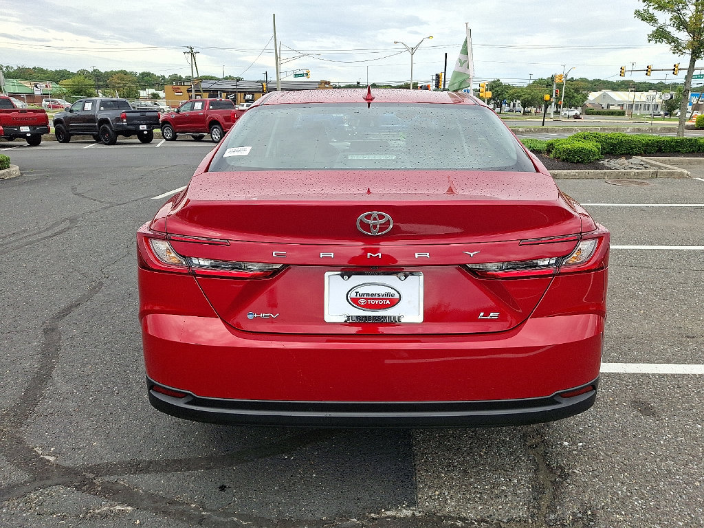 Used 2026 Toyota Camry LE FWD image 5