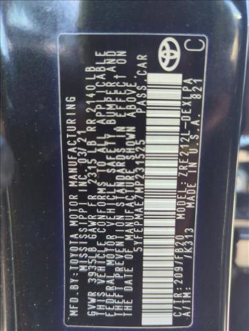 Used 2021 Toyota Corolla LE image 25