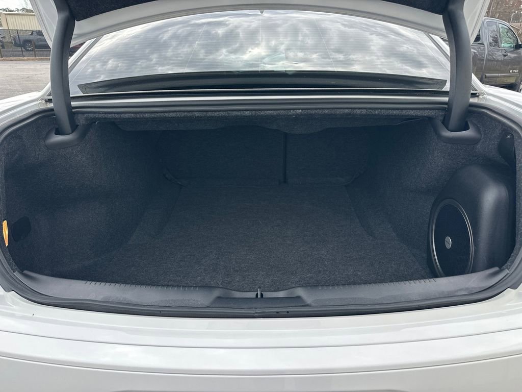 Used 2023 Chrysler 300 Touring L w/ Popular Equipment Group image 19