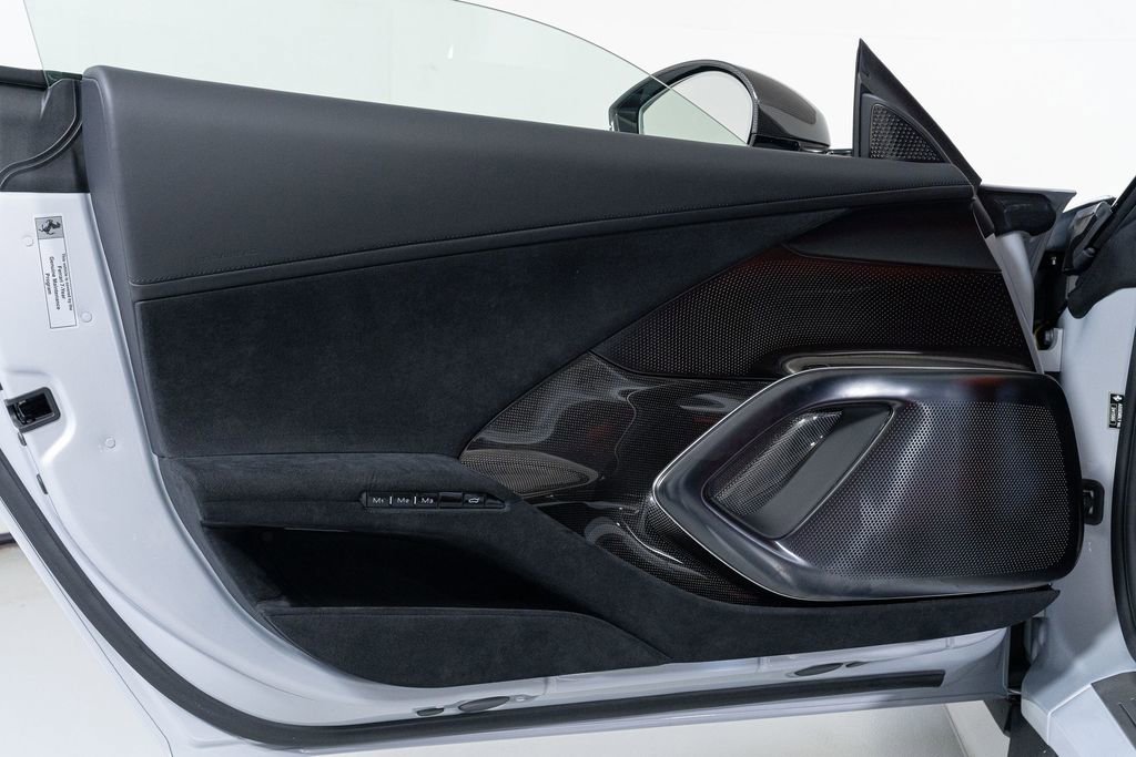 Used 2025 Ferrari 12Cilindri image 24