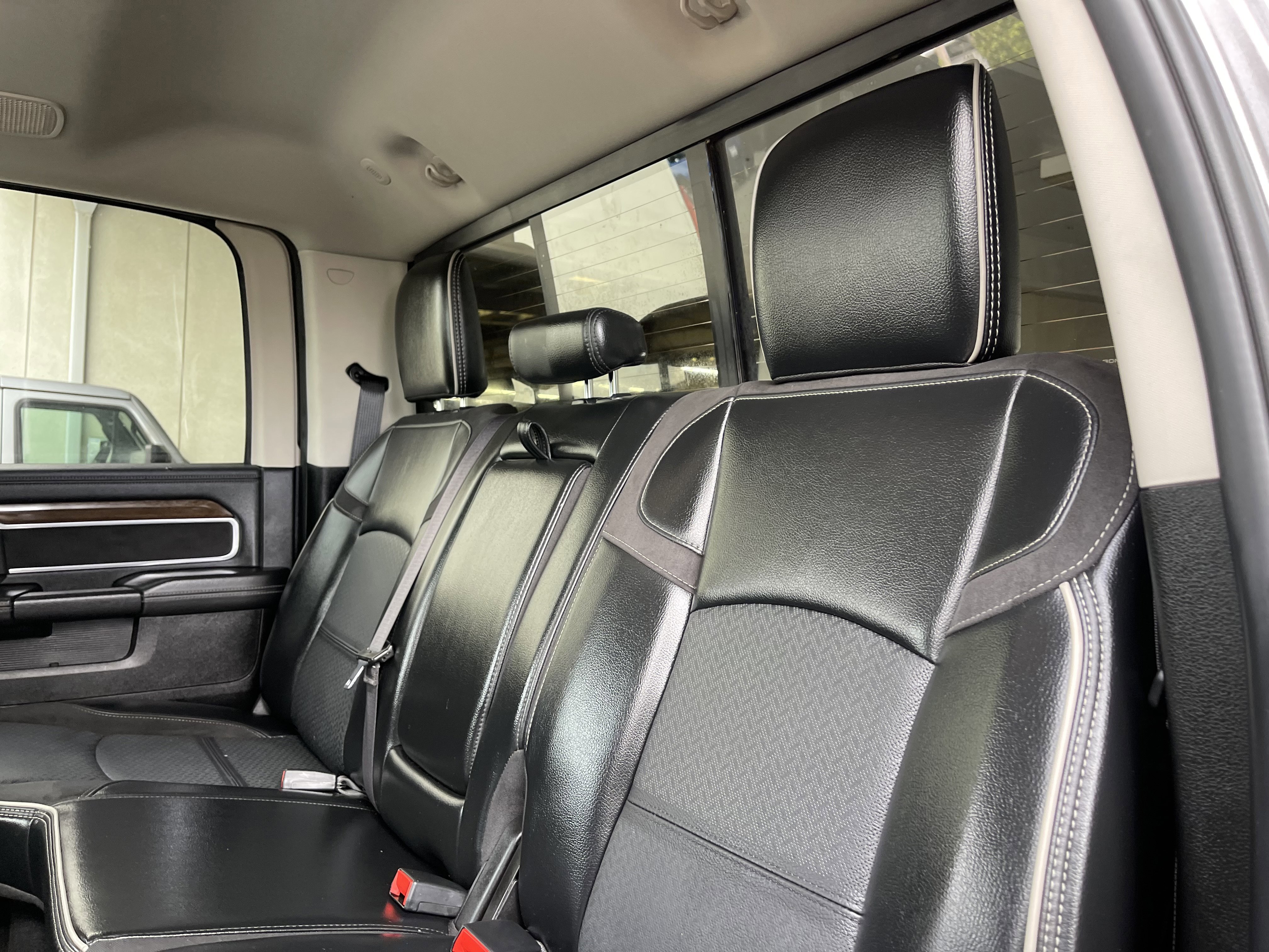 Used 2024 RAM 2500 Laramie AWD/4WD image 24