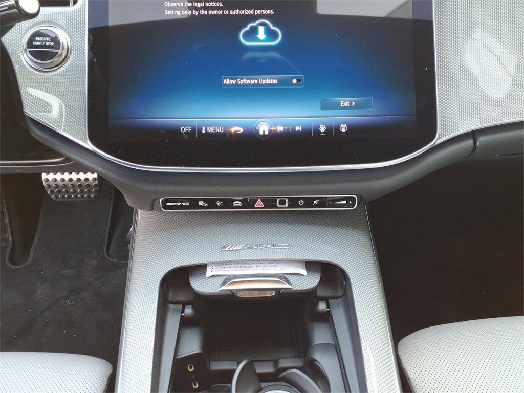 New 2026 Mercedes-Benz E 53 AMG e 4MATIC Sedan image 23