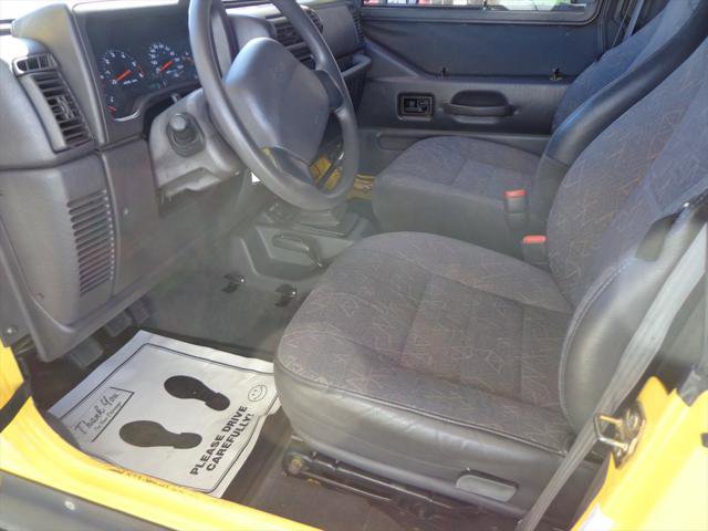 Used 2001 Jeep Wrangler SE image 6