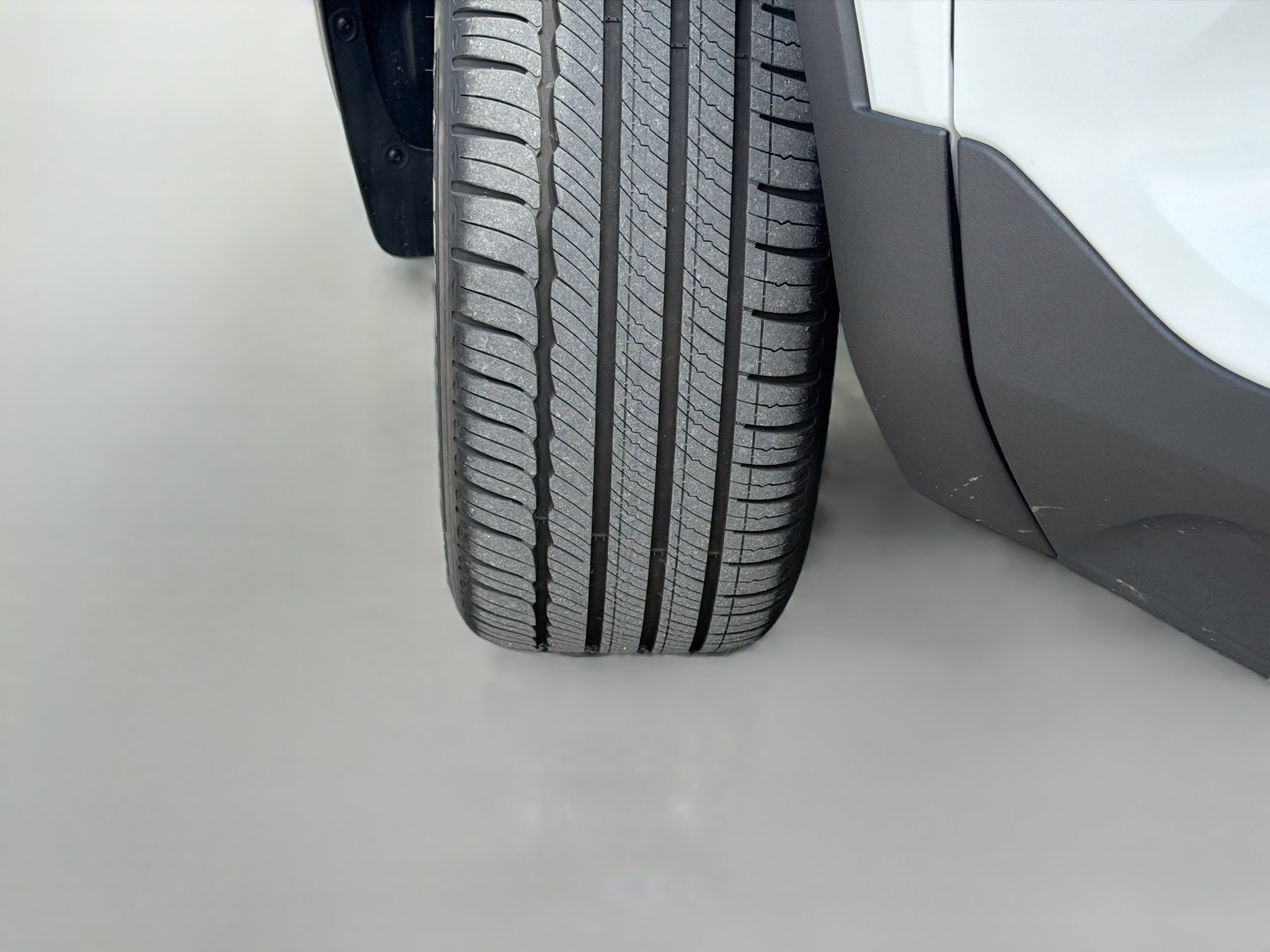 Used 2025 Volvo XC40 B5 Core AWD/4WD image 40