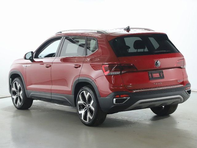 Used 2023 Volkswagen Taos SEL AWD/4WD image 42