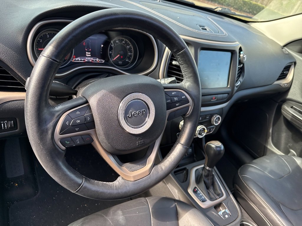 Used 2014 Jeep Cherokee Limited image 9