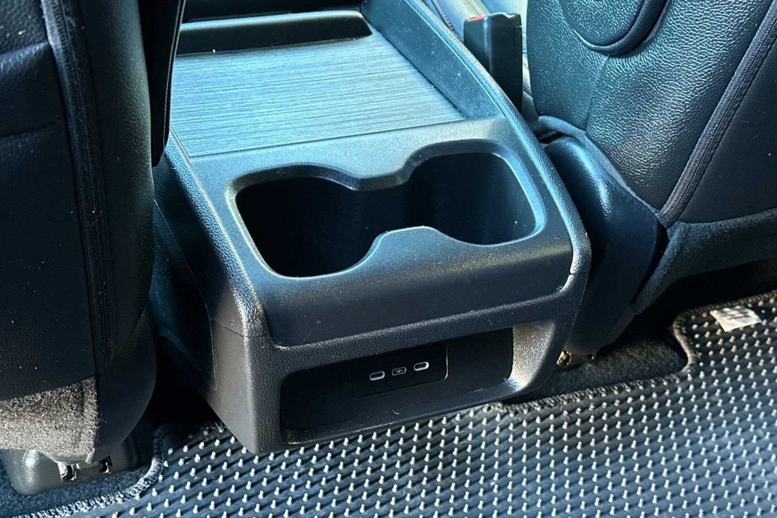 Used 2025 Honda Odyssey Sport-L image 16