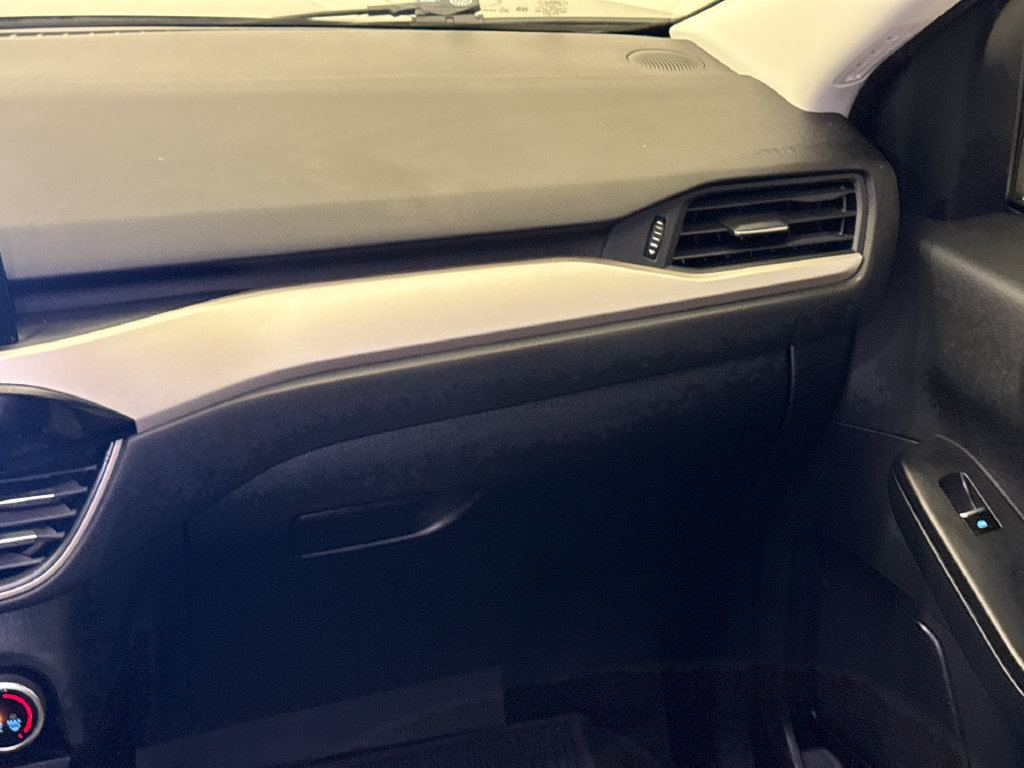Used 2022 Ford Escape SE w/ SE Sport Appearance Package FWD image 16