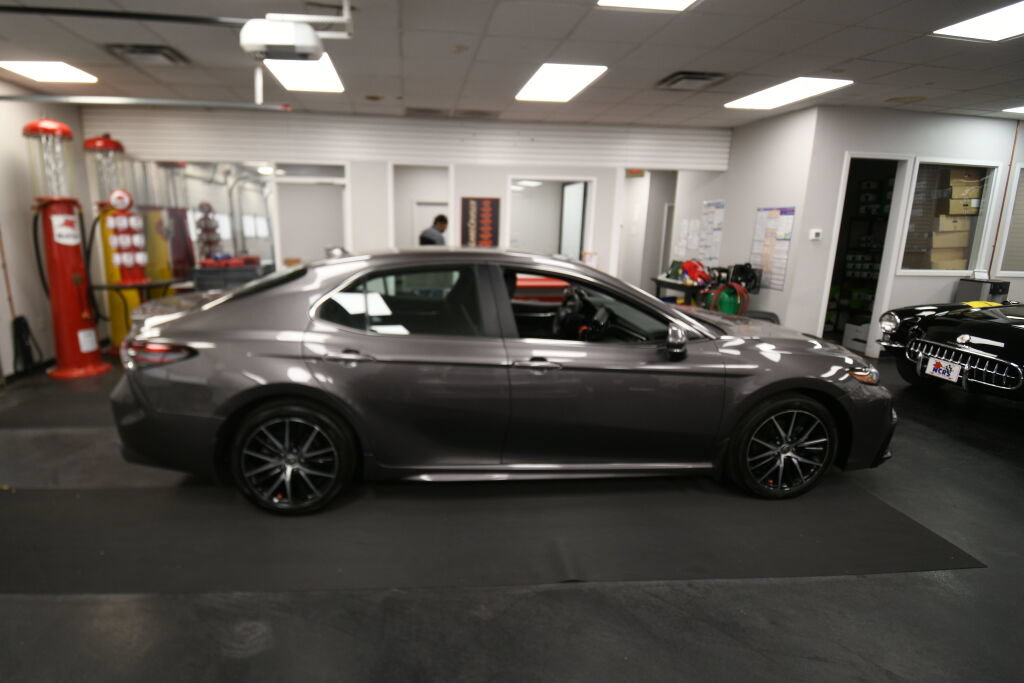 Certified 2024 Toyota Camry SE w/ Cold Weather Package FWD image 9