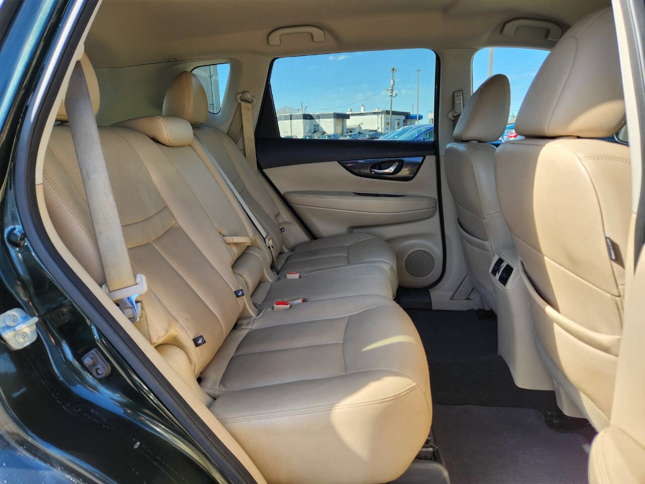 Used 2020 Nissan Rogue SL AWD/4WD image 14