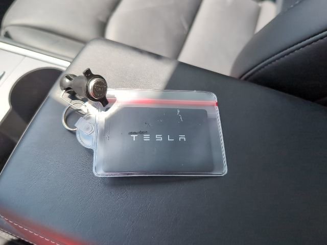 Used 2022 Tesla Model 3 Long Range image 26