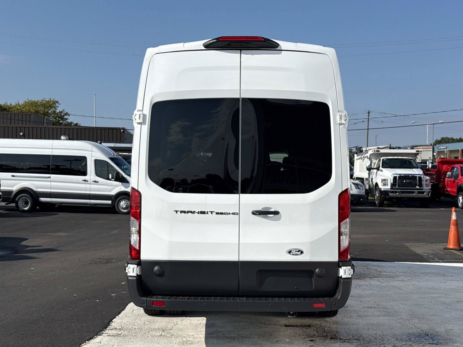 New 2026 Ford Transit 350 XL RWD image 4