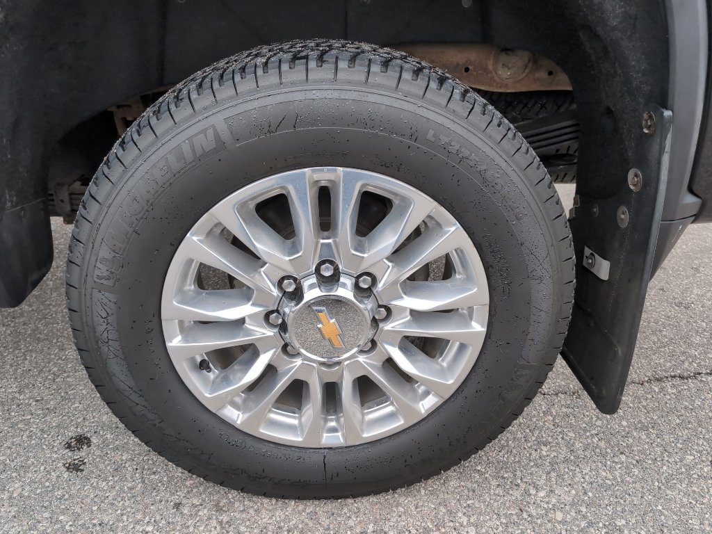 Used 2023 Chevrolet Silverado 2500 High Country image 24