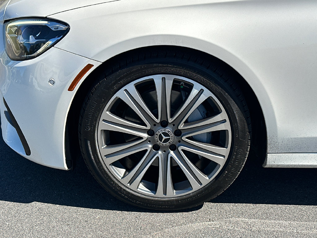 Used 2022 Mercedes-Benz E 350 Sedan image 11