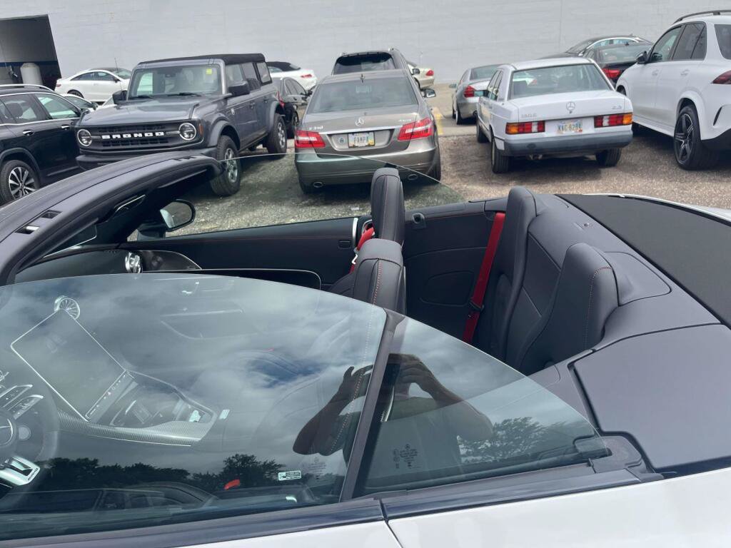 New 2026 Mercedes-Benz SL 63 AMG 4MATIC image 5