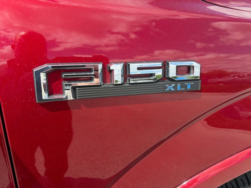 Used 2018 Ford F150 XLT w/ Equipment Group 302A Luxury AWD/4WD image 9