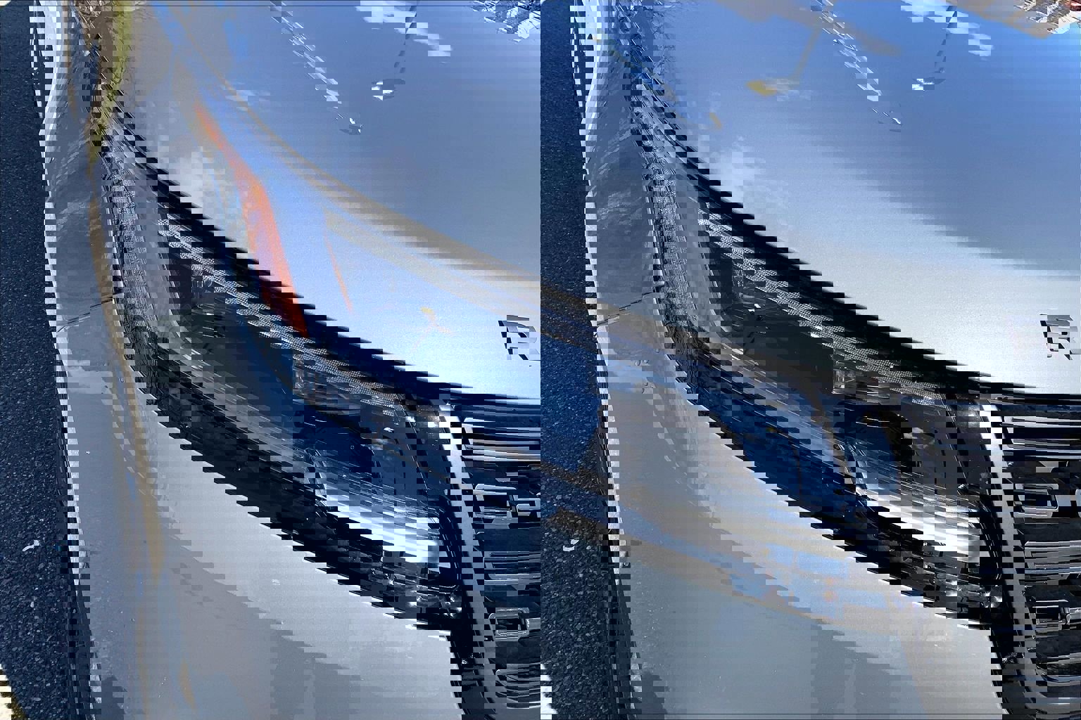 New 2026 Land Rover Range Rover Velar Dynamic SE image 13