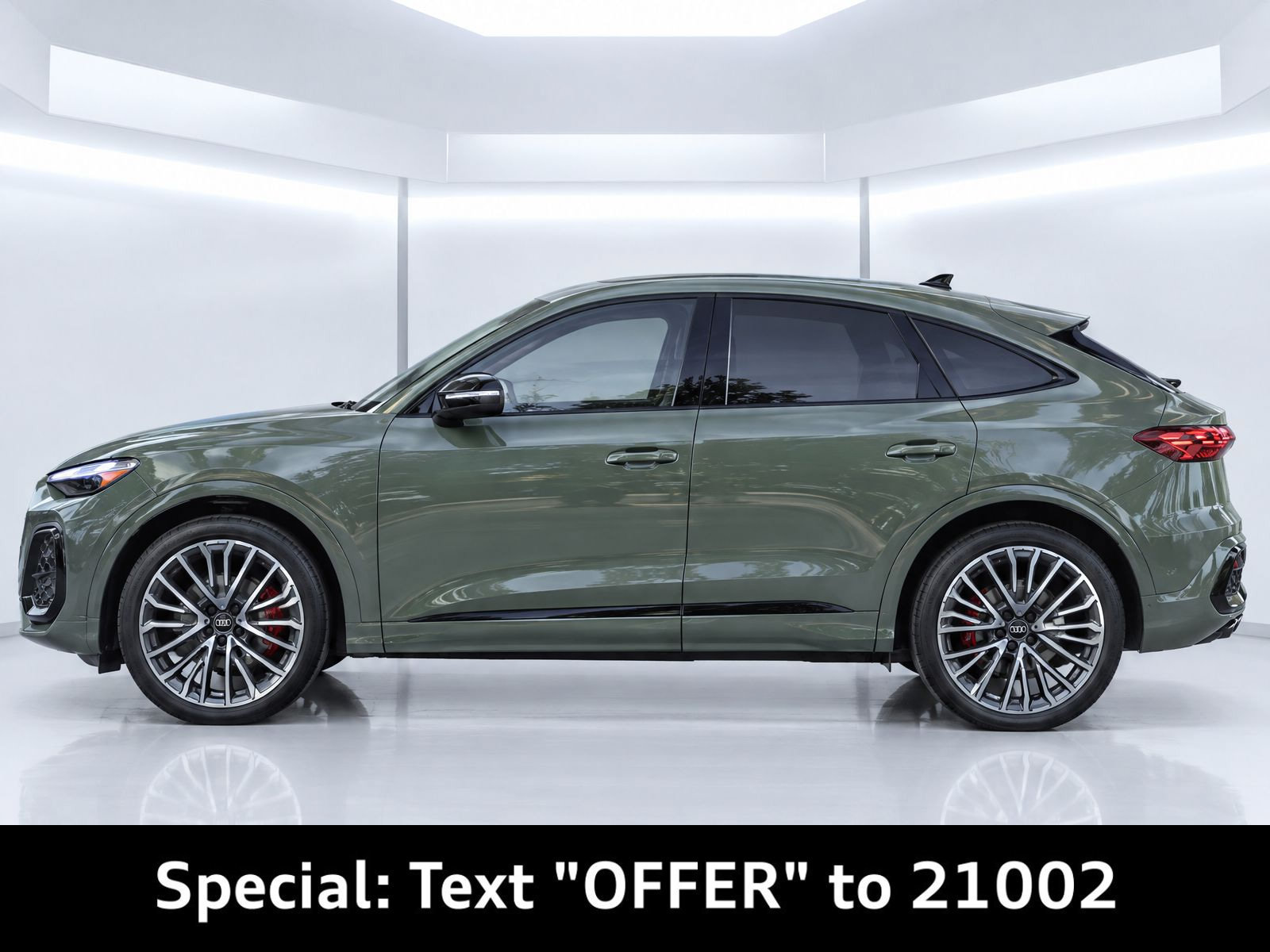 Certified 2025 Audi SQ5 Premium Plus AWD/4WD image 6