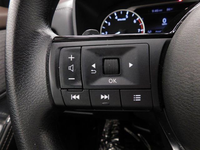 Certified 2023 Nissan Rogue SV image 34