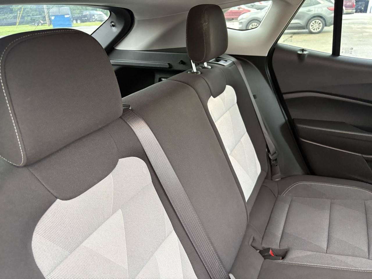 Used 2026 Chevrolet Trax LS FWD image 44