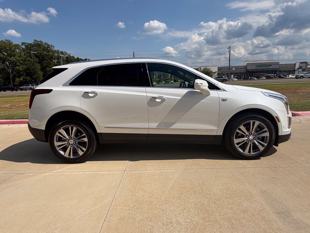 New 2026 Cadillac XT5 Premium Luxury w/ Driver Assist Package FWD image 7