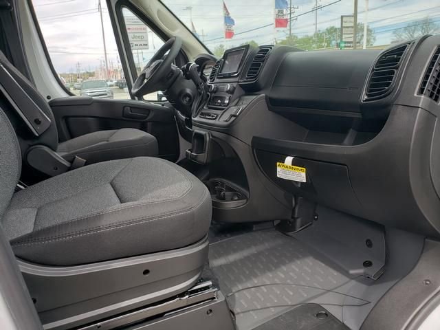 Used 2025 RAM ProMaster 1500 w/ Convenience Group FWD image 14