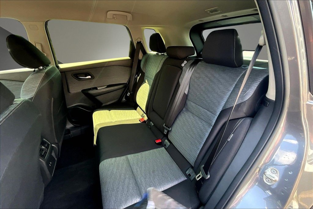 Certified 2023 Nissan Rogue SV AWD/4WD image 22