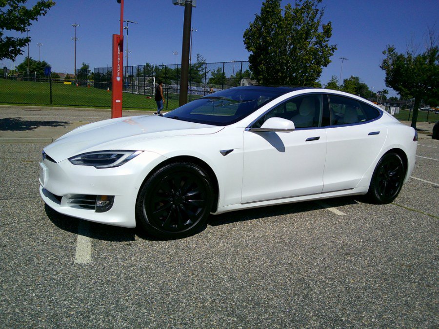 Used 2017 Tesla Model S 90D AWD/4WD image 33