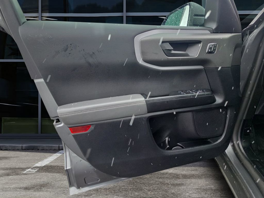 Used 2025 Ford Bronco Sport Badlands image 18