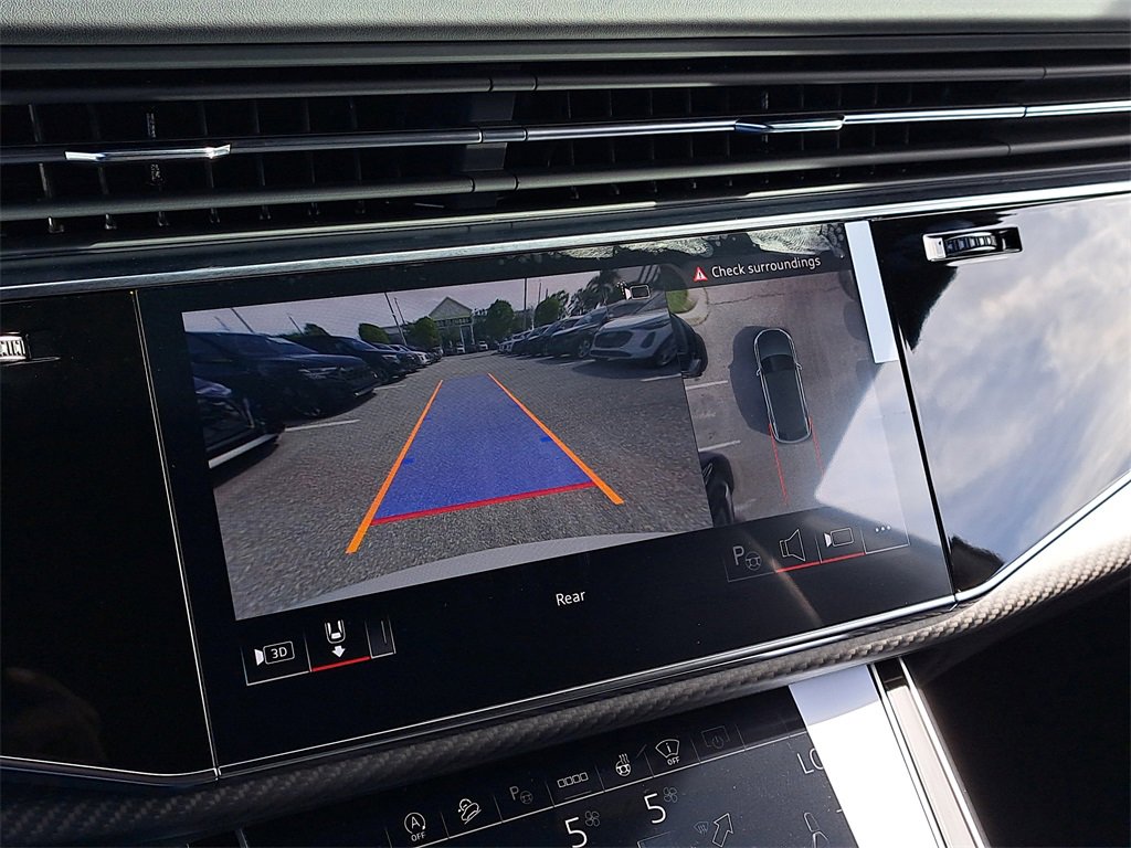 New 2026 Audi RS Q8 performance image 12