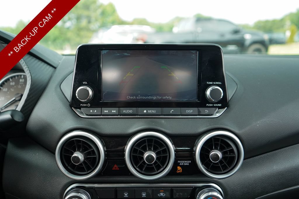 Used 2025 Nissan Sentra S w/ Lighting Package FWD image 11