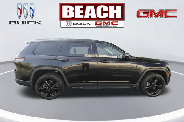 Used 2022 Jeep Grand Cherokee L Limited w/ Luxury Tech Group II AWD/4WD image 2