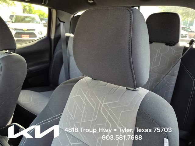 Used 2022 Toyota Tacoma TRD Off-Road AWD/4WD image 22