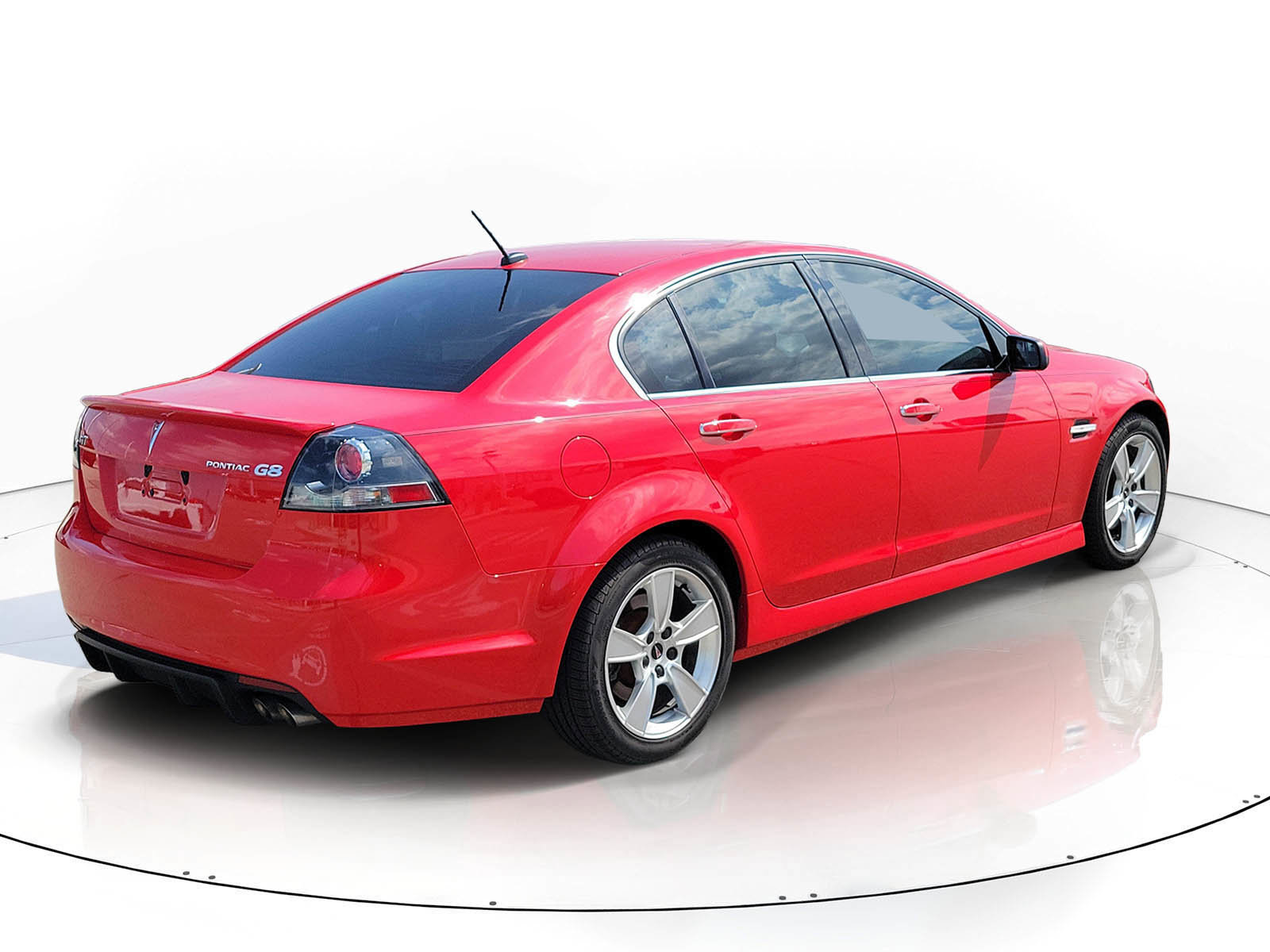 Used 2009 Pontiac G8 GT w/ Premium Package image 3
